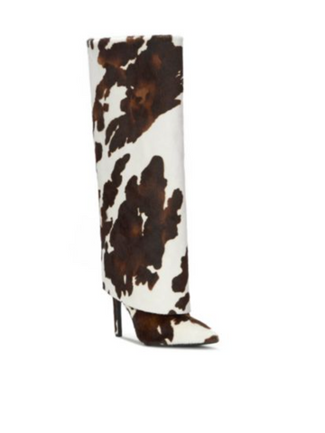 Dairy Pointed-Toe Boots